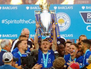 Jamie Vardy chia tay Leicester City sau 13 năm gắn bó